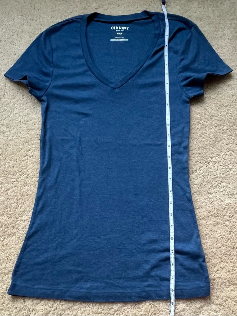 NWOT Old Navy Women's Blue Classic V-Neck T-Shirt - Size M - Cotton/Poly Blend